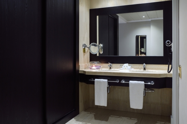 OCA Puerta del Camino Hotel & Restaurant